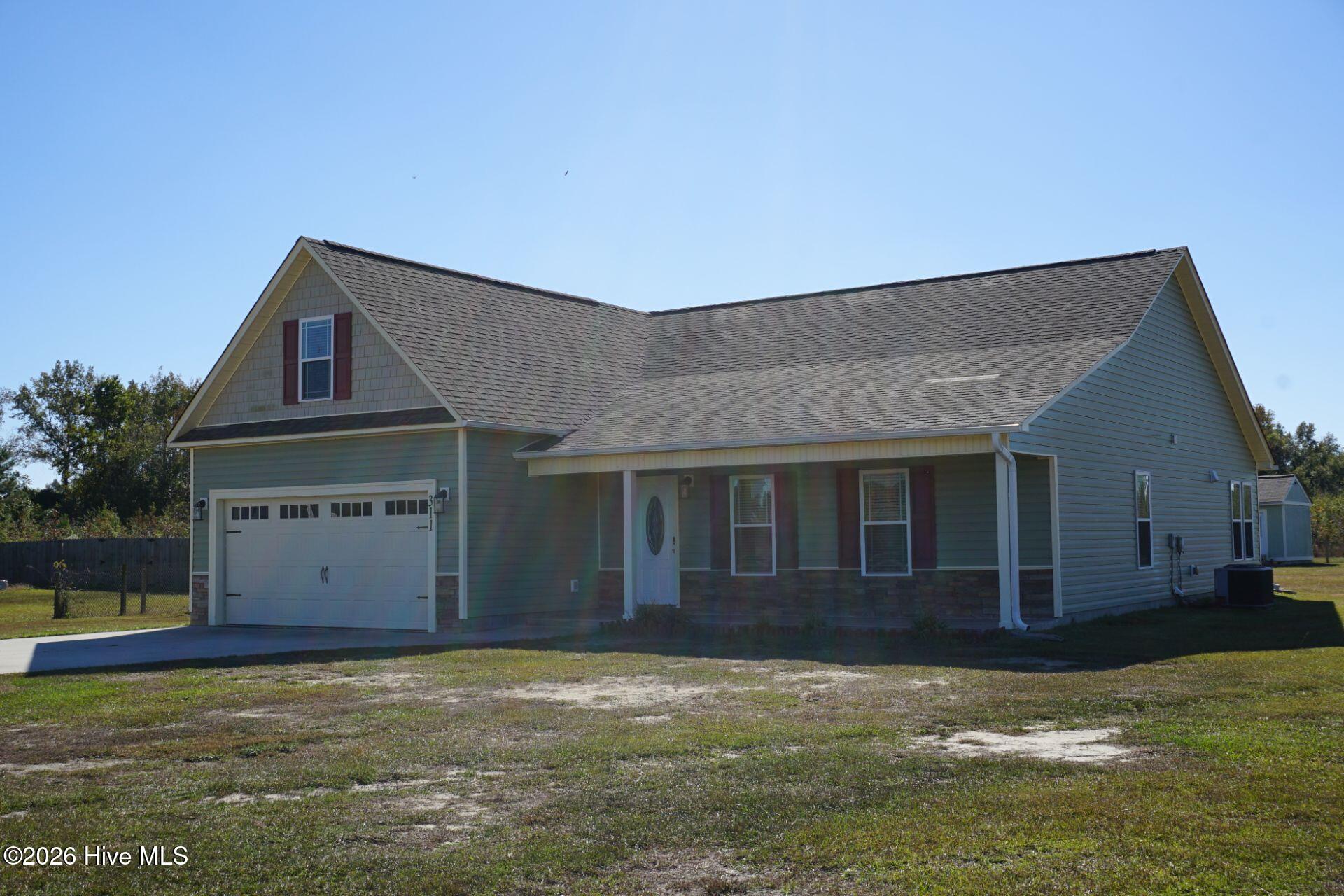 311 Spring Maple Way Richlands, NC 28574 - Photo 2 of 40 2
