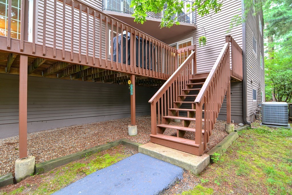 91 East Bluff Road, Unit 91 Ashland, MA 01721 - Photo 3 of 42 Gallery Image 3