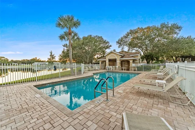 $3,000 | 3058 Overlook Place, Clearwater, FL 33760