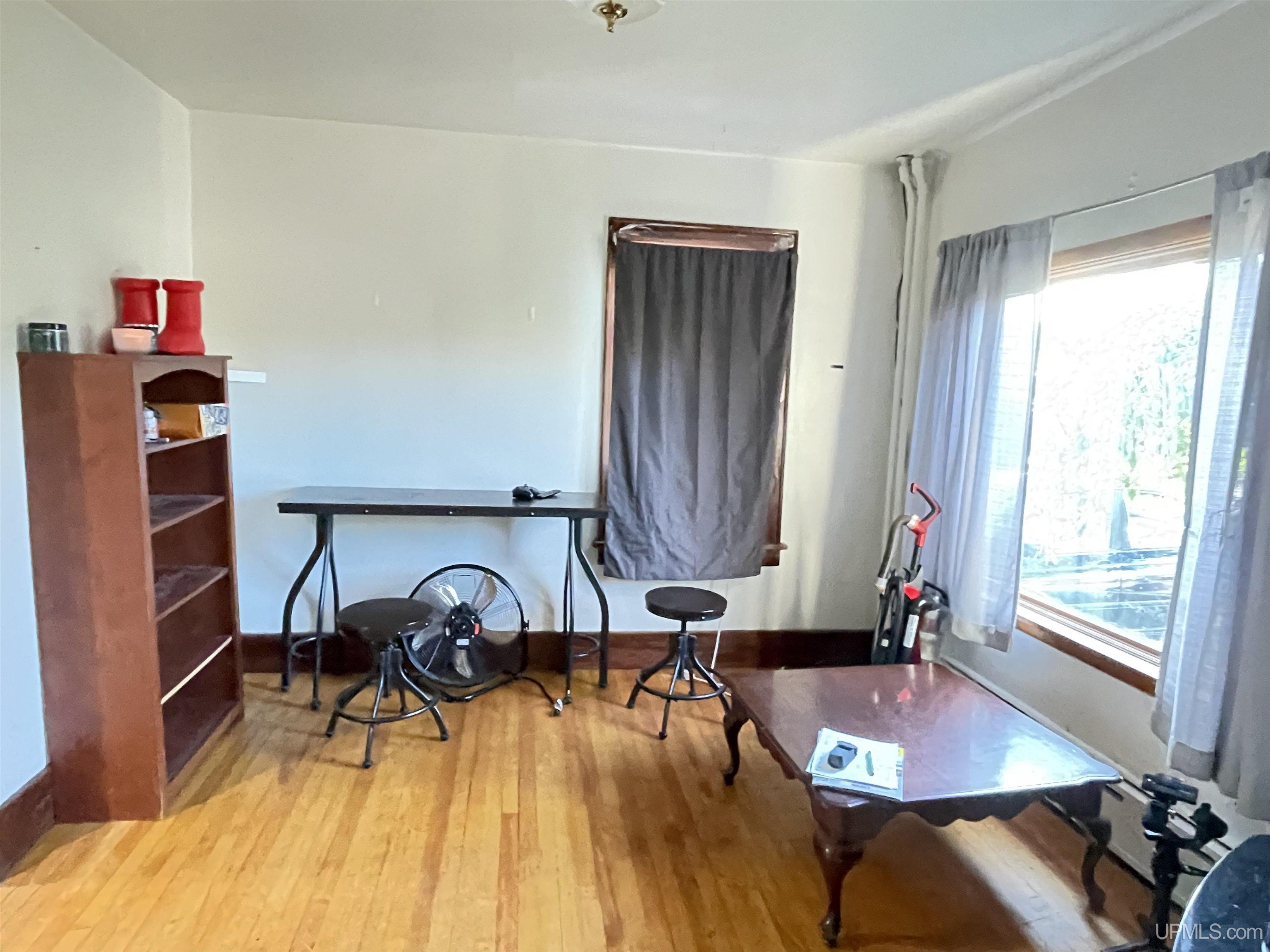 610 East High Street Ishpeming, MI 49849 - Photo 11 of 14 Gallery Image 11