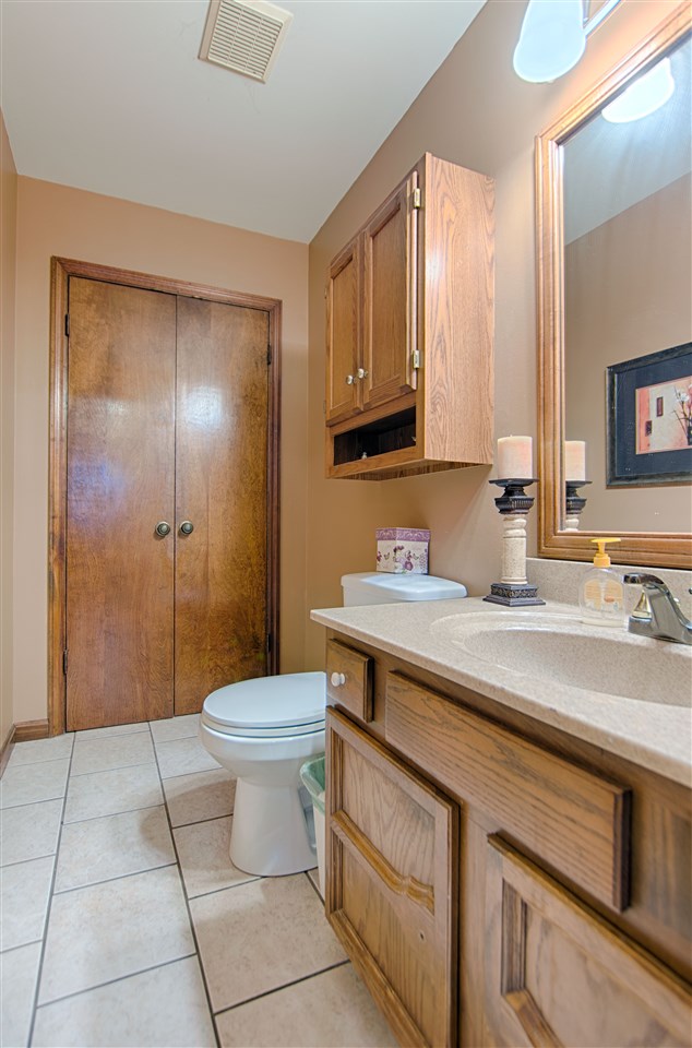 8066 Ridgemont Drive Newburgh, IN 47630 - Photo 18 of 36 Gallery Image 18