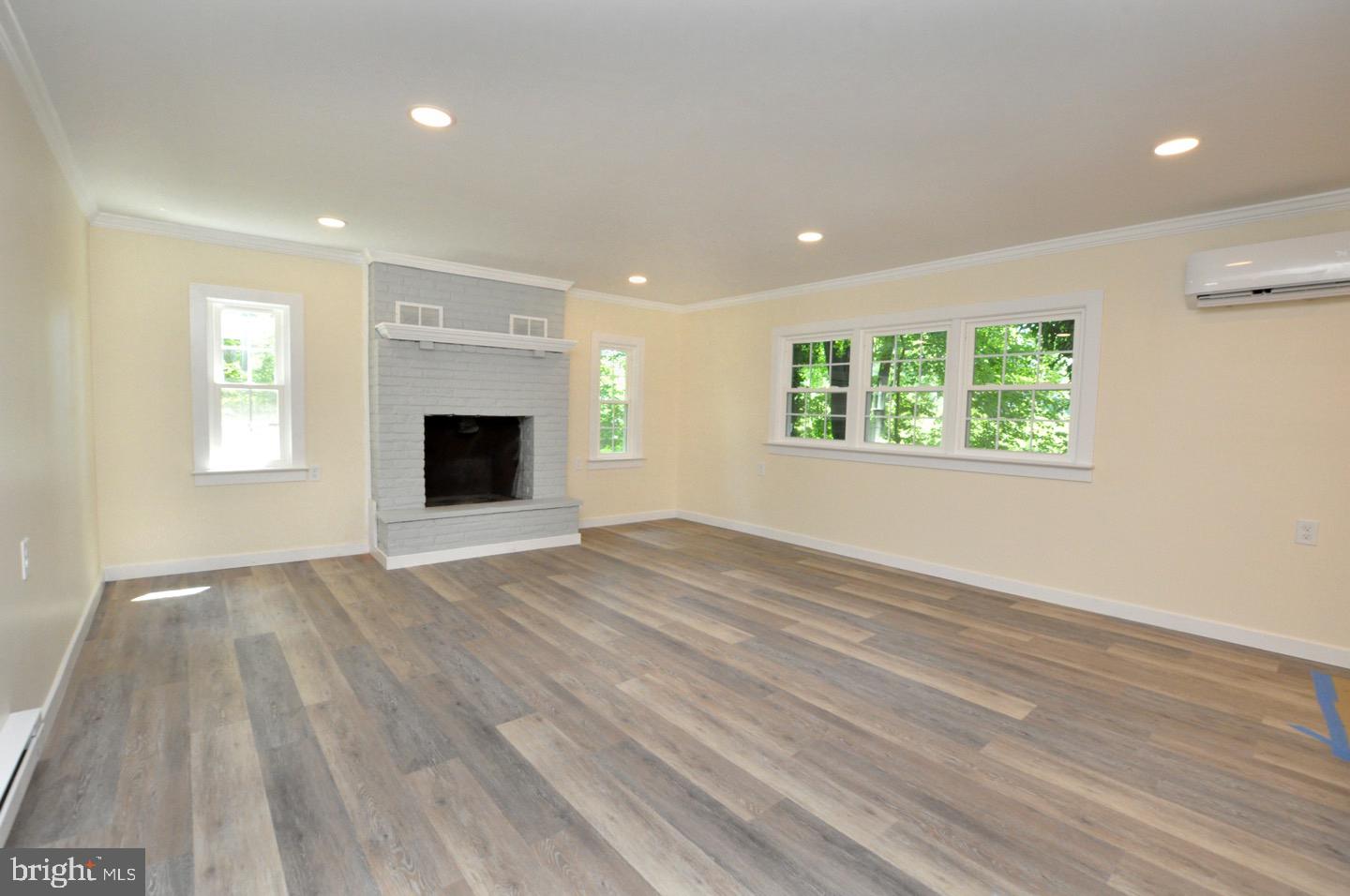 5 Roberts Road Eastampton, NJ 08060 - Photo 8 of 24 Gallery Image 8
