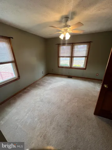 $2,350 | 1244 Mountain View Road, Fredericksburg, VA 22406