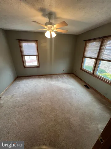 $2,350 | 1244 Mountain View Road, Fredericksburg, VA 22406