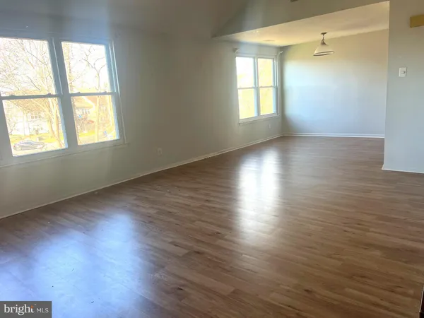 $2,100 | 223 B Willow Turn, Mount Laurel, NJ 08054