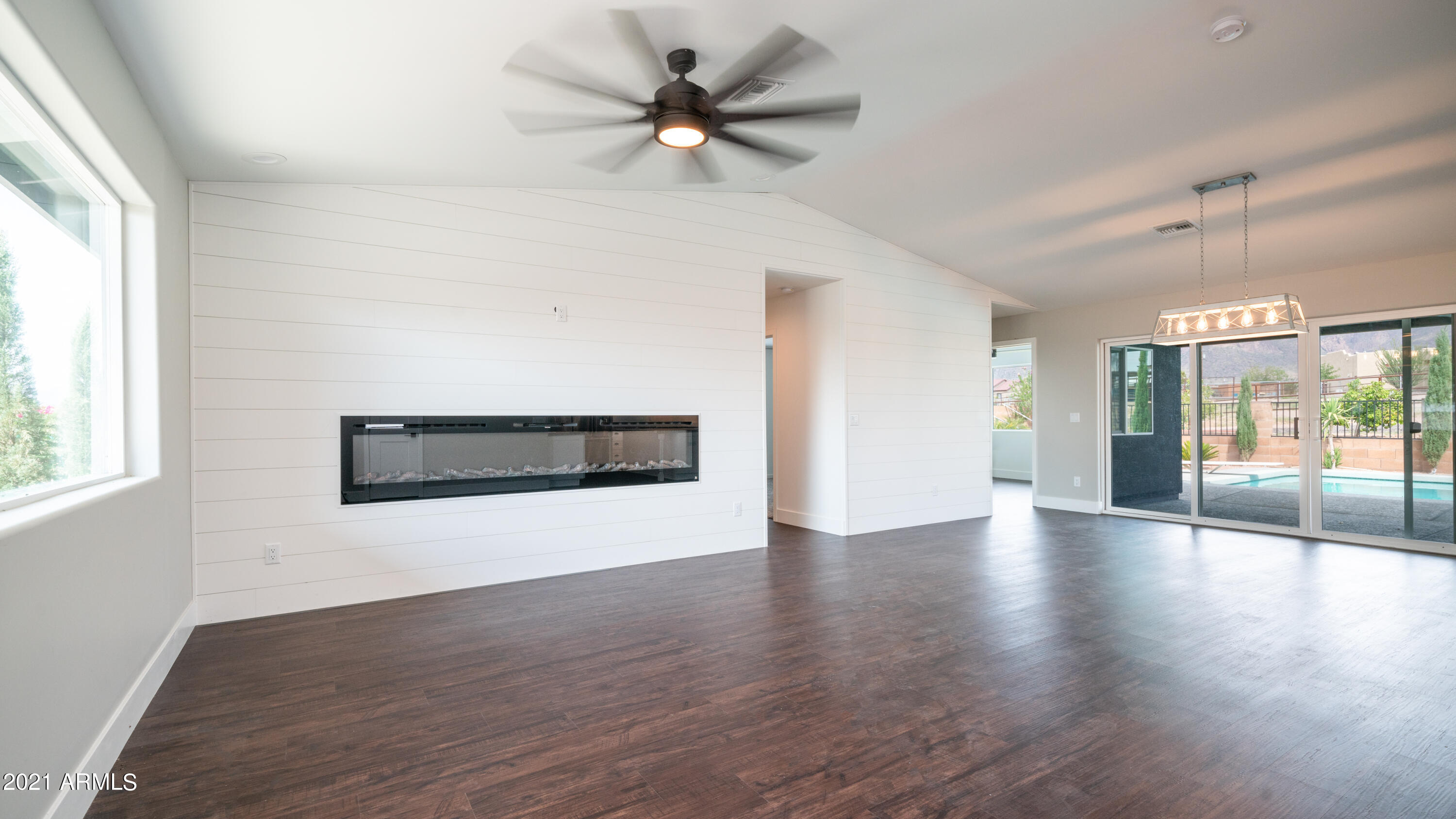 327 North Boyd Road Apache Junction, AZ 85119 - Photo 16 of 45 327 North Boyd Road-15