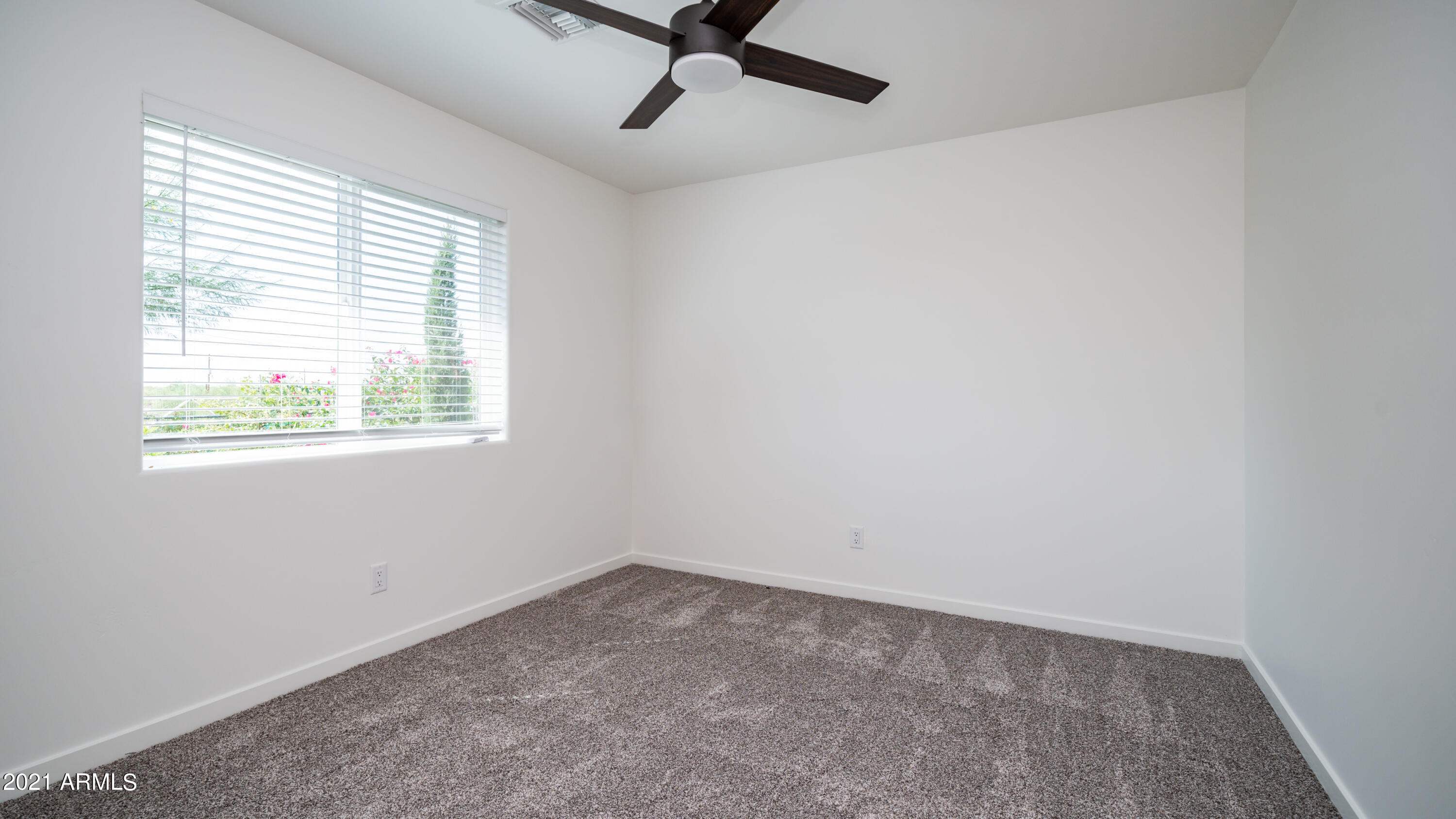 327 North Boyd Road Apache Junction, AZ 85119 - Photo 20 of 45 327 North Boyd Road-19