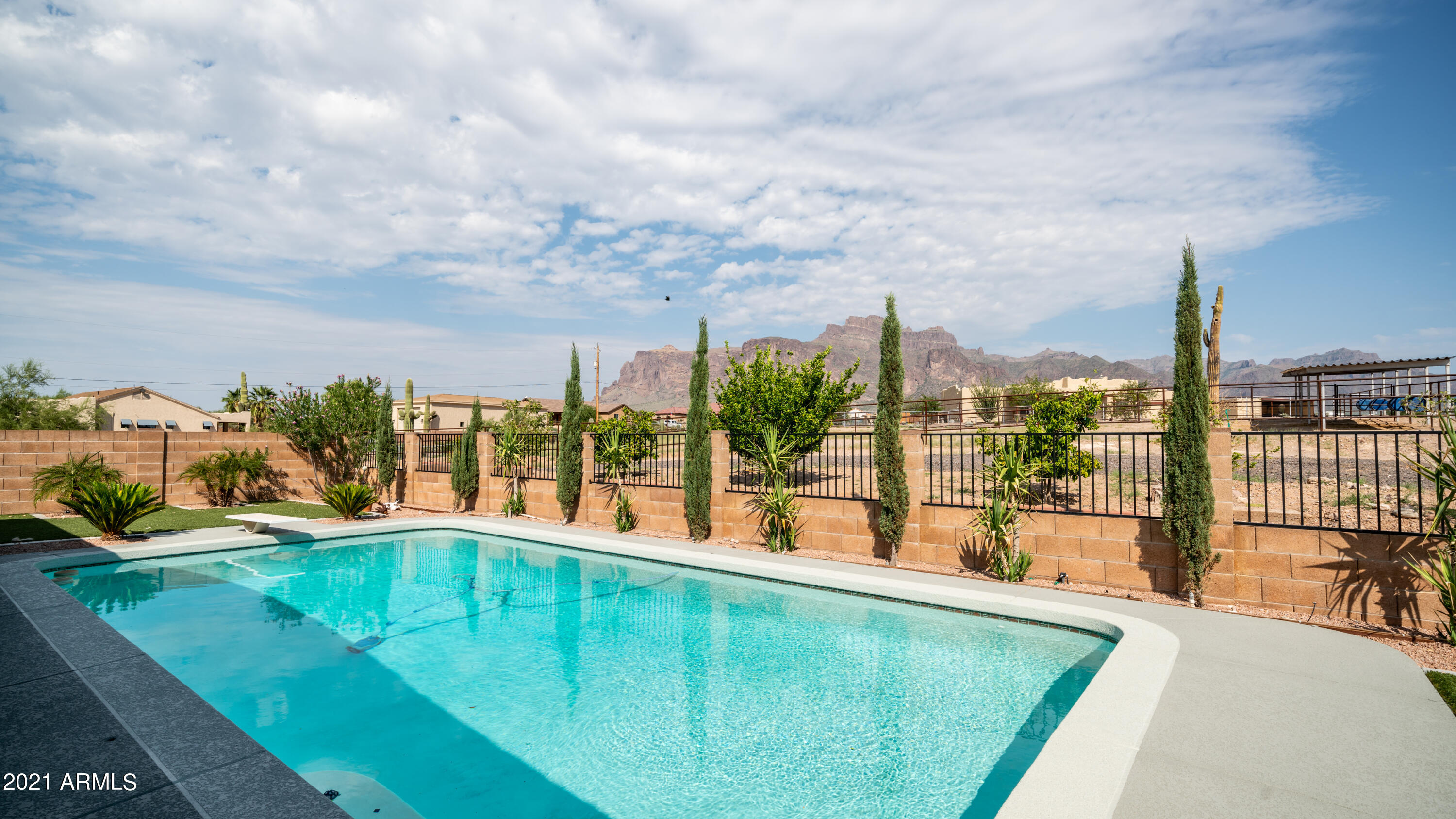 327 North Boyd Road Apache Junction, AZ 85119 - Photo 29 of 45 327 North Boyd Road-28