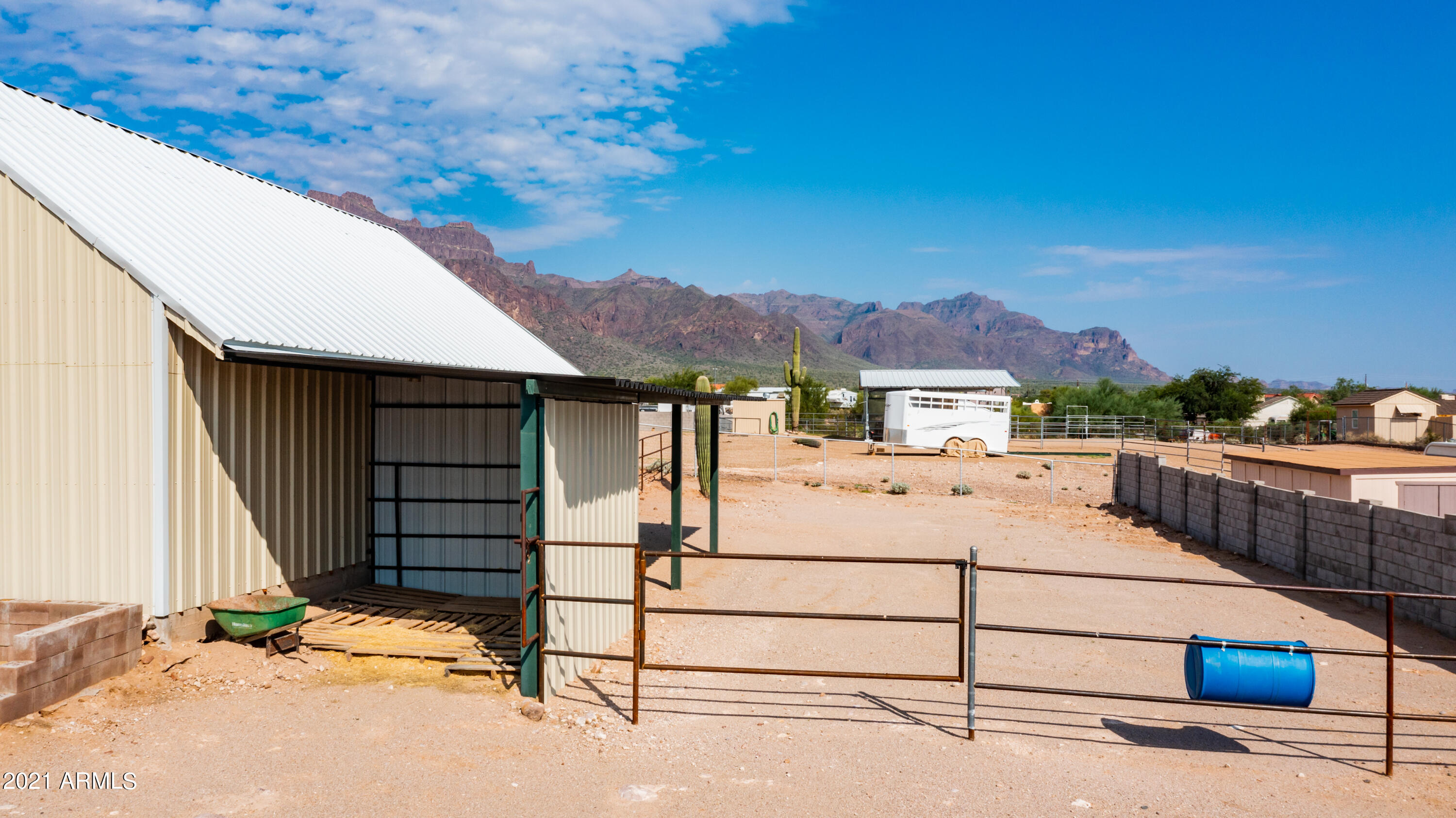 327 North Boyd Road Apache Junction, AZ 85119 - Photo 39 of 45 327 North Boyd Road-40