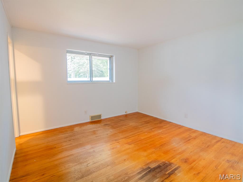 8700 South Laclede Station Road St. Louis, MO 63123 - Photo 20 of 60