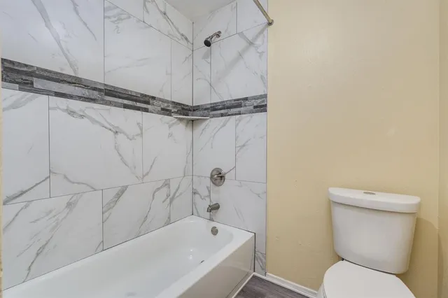 $2,500 | 134 London Lane, Glenn Heights, TX 75154