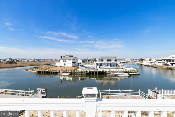 $799,000 | 10 Iowa Court, Tuckerton, NJ 08087