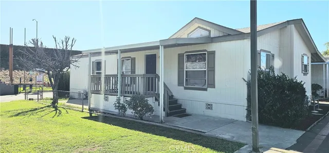 a house view with a outdoor space