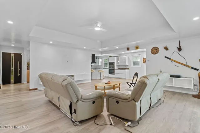 $385,000 | 185 Launch Landing Road, Moyock, NC 27958