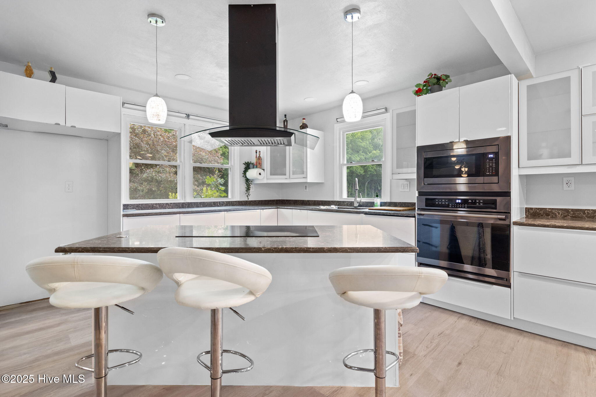 185 Launch Landing Road Moyock, NC 27958 - Photo 5 of 48 b1