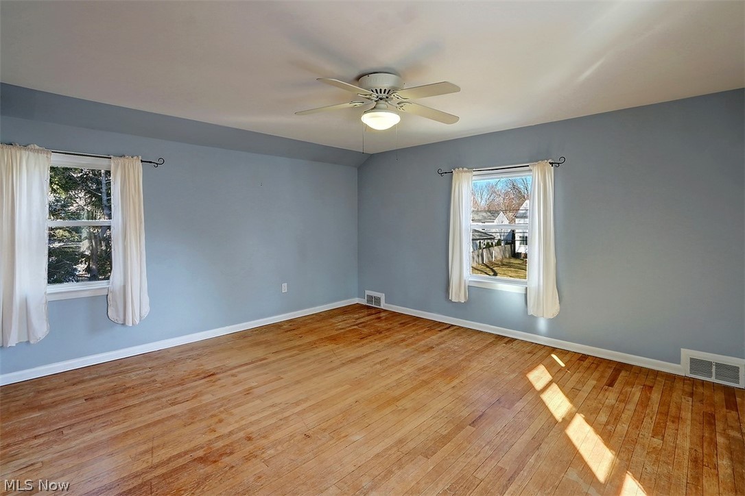 1287 Ford Road Lyndhurst, OH 44124 - Photo 18 of 28