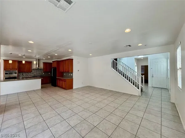 $2,500 | 6331 White Lies Street, Las Vegas, NV 89113