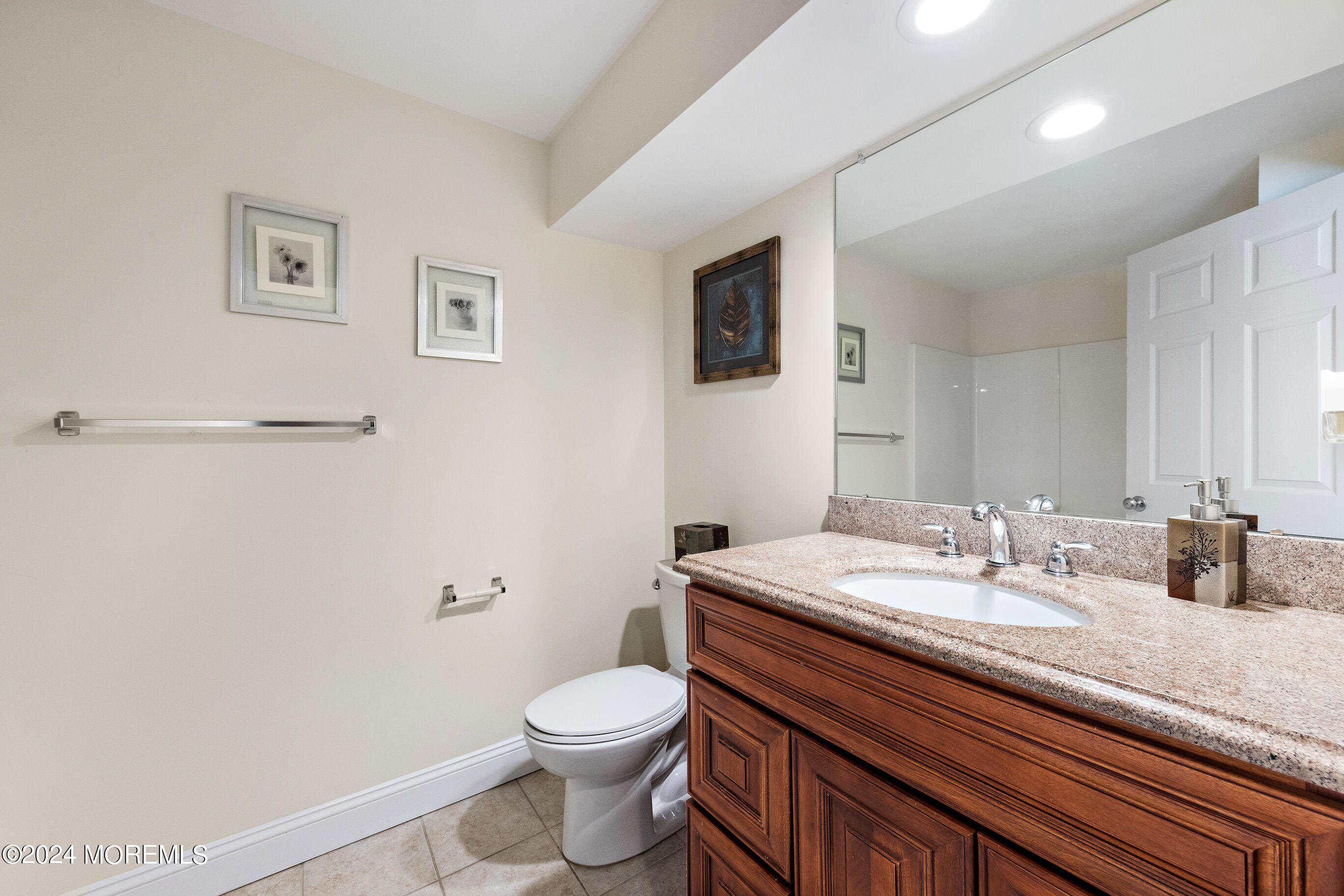 200 Red Hill Road Middletown, NJ 07748 - Photo 38 of 58 200RedHillOnline-63
