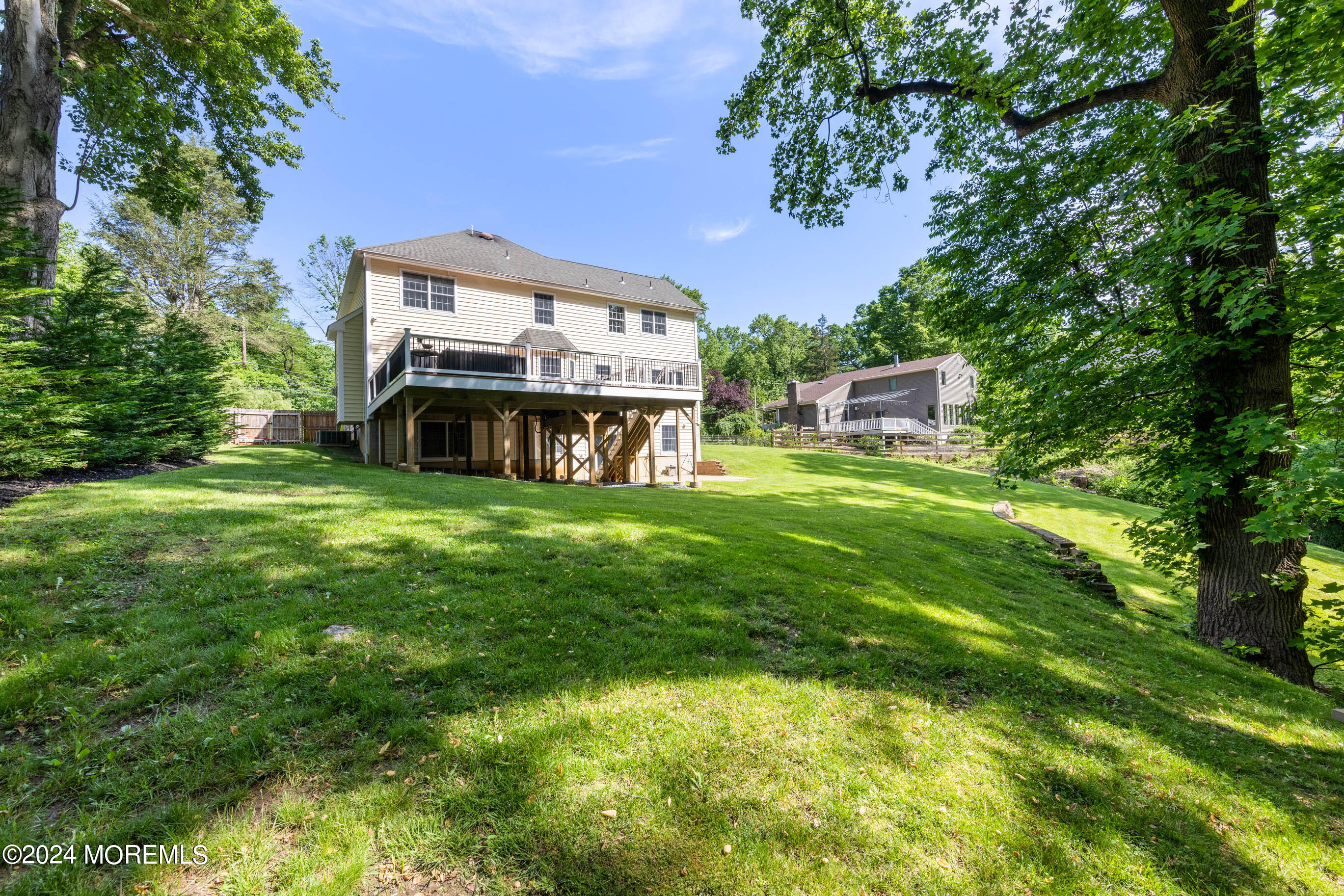 200 Red Hill Road Middletown, NJ 07748 - Photo 49 of 58 200RedHillOnline-72