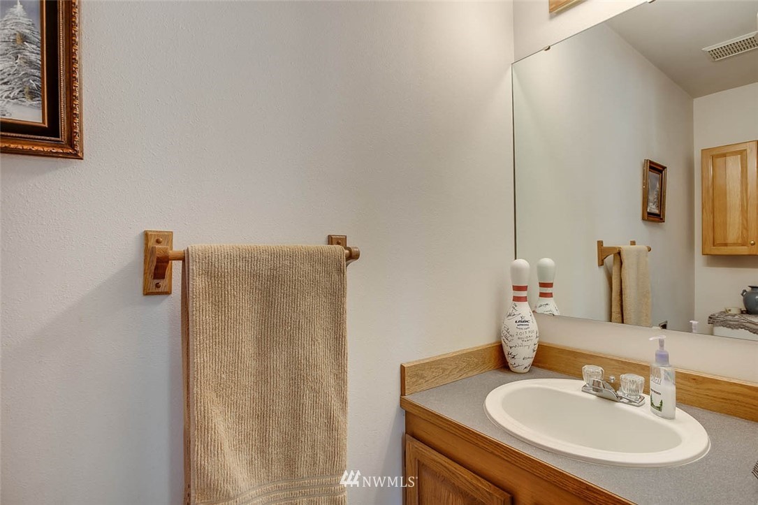 1330 North 40th Street Renton, WA 98056 - Photo 6 of 25 Gallery Image 6