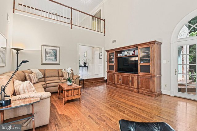 $2,135,000 | 8017 Greenwich Woods Drive, McLean, VA 22102