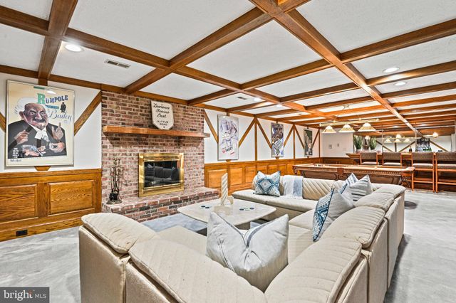 $2,135,000 | 8017 Greenwich Woods Drive, McLean, VA 22102