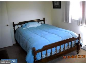 358 Hemlock Lane Springfield, PA 19064 - Photo 11 of 13 Bedroom 2