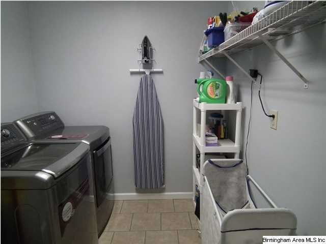 102 8th Street Northwest Alabaster, AL 35007 - Photo 6 of 32