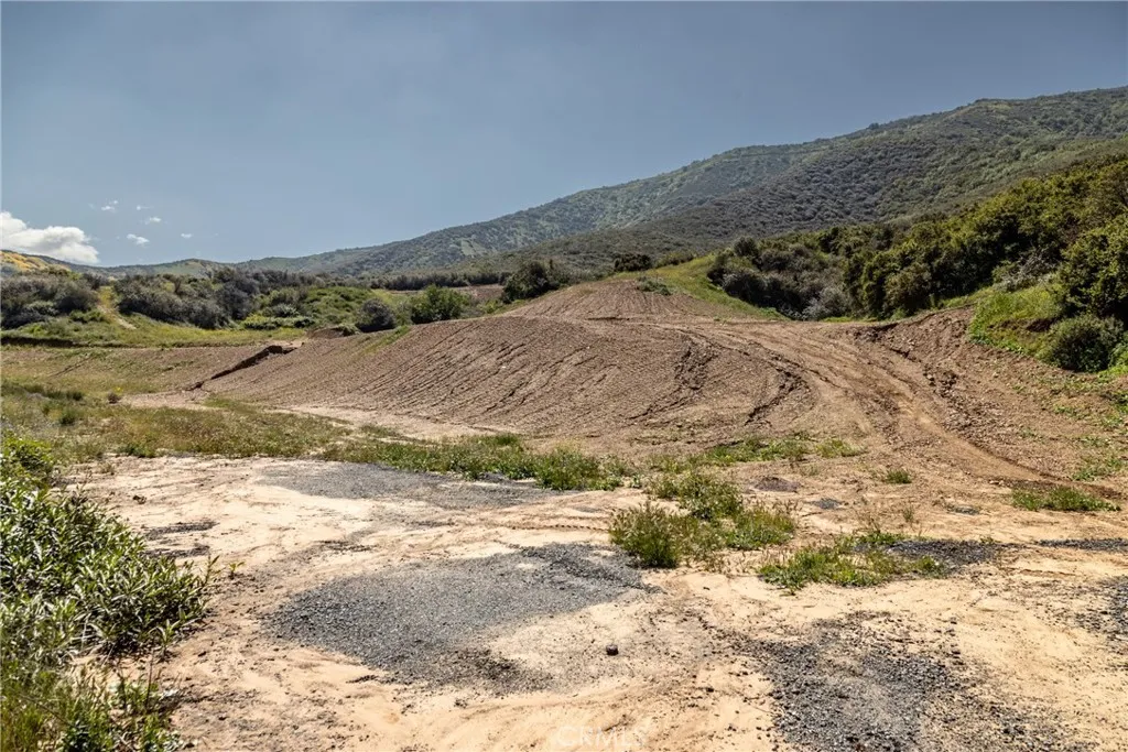 2 Plummers Mentone, CA 92359 - Photo 17 of 22