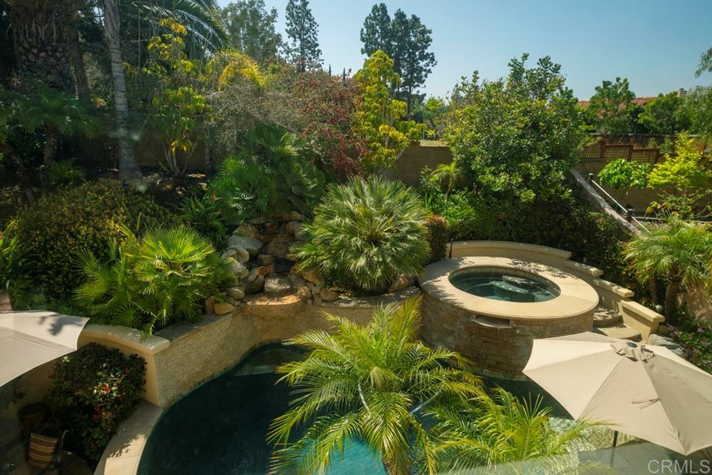 2887 Rancho Cortes Carlsbad, CA 92009 - Photo 13 of 46