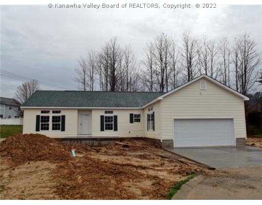 52 Joshua Way Winfield, WV 25213 - Photo 13 of 14 Exterior Front.