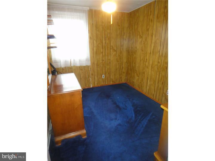11880 Basile Road Philadelphia, PA 19154 - Photo 11 of 14 Gallery Image 11
