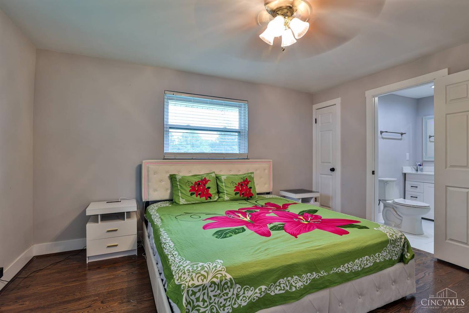 8698 Cox Road West Chester, OH 45069 - Photo 11 of 34