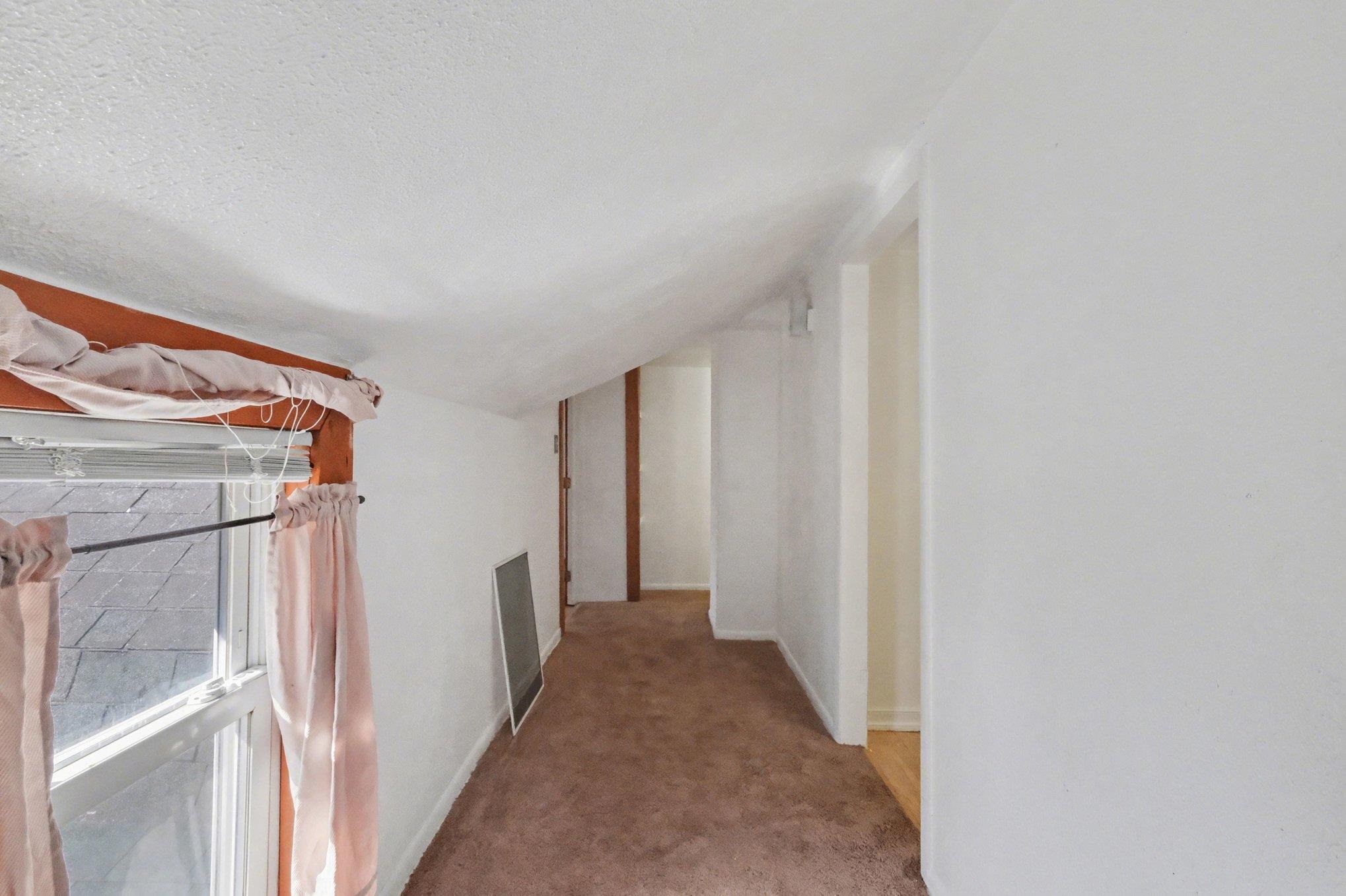 1163 West Reid Road, Unit 3 Flint, MI 48507 - Photo 4 of 15