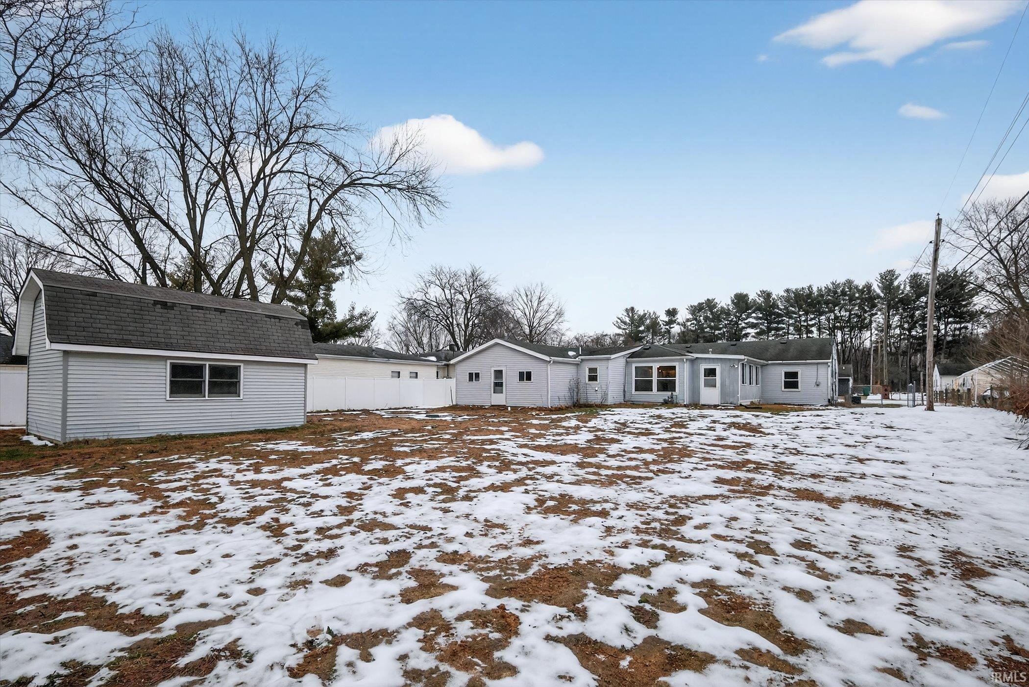 52363 Filbert Road Granger, IN 46530 - Photo 16 of 36 Gallery Image 16