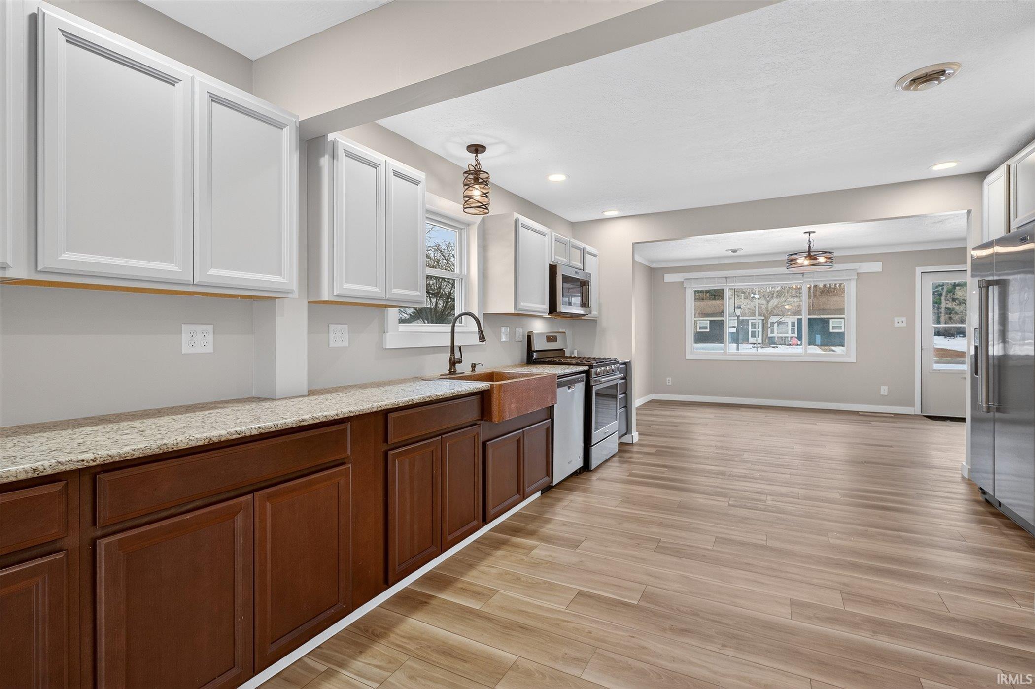 52363 Filbert Road Granger, IN 46530 - Photo 7 of 36 Gallery Image 7