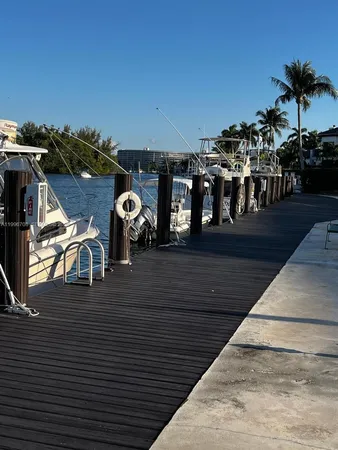 $2,650 | 230 North Federal Highway, Unit 305, Deerfield Beach, FL 33441