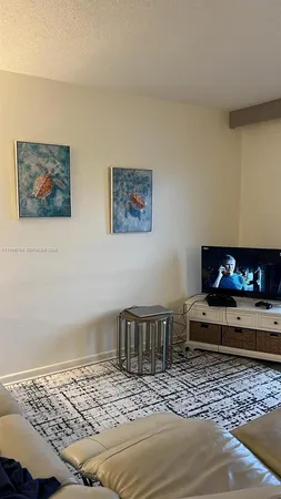 $2,650 | 230 North Federal Highway, Unit 305, Deerfield Beach, FL 33441