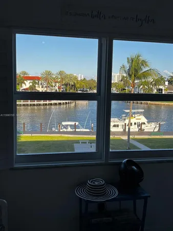 $2,650 | 230 North Federal Highway, Unit 305, Deerfield Beach, FL 33441