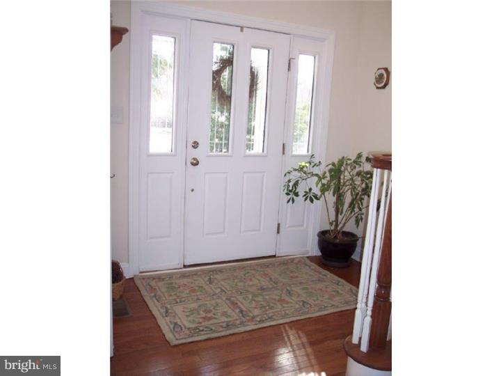 35 Mill Road Hatfield, PA 19440 - Photo 4 of 25 Foyer