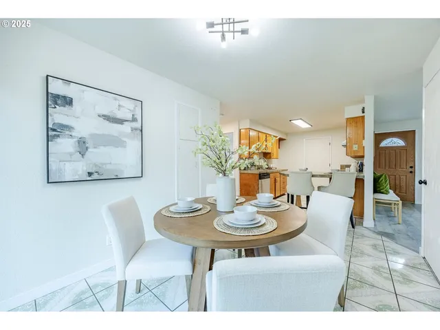 $393,500 | 5982 G Street, Springfield, OR 97478