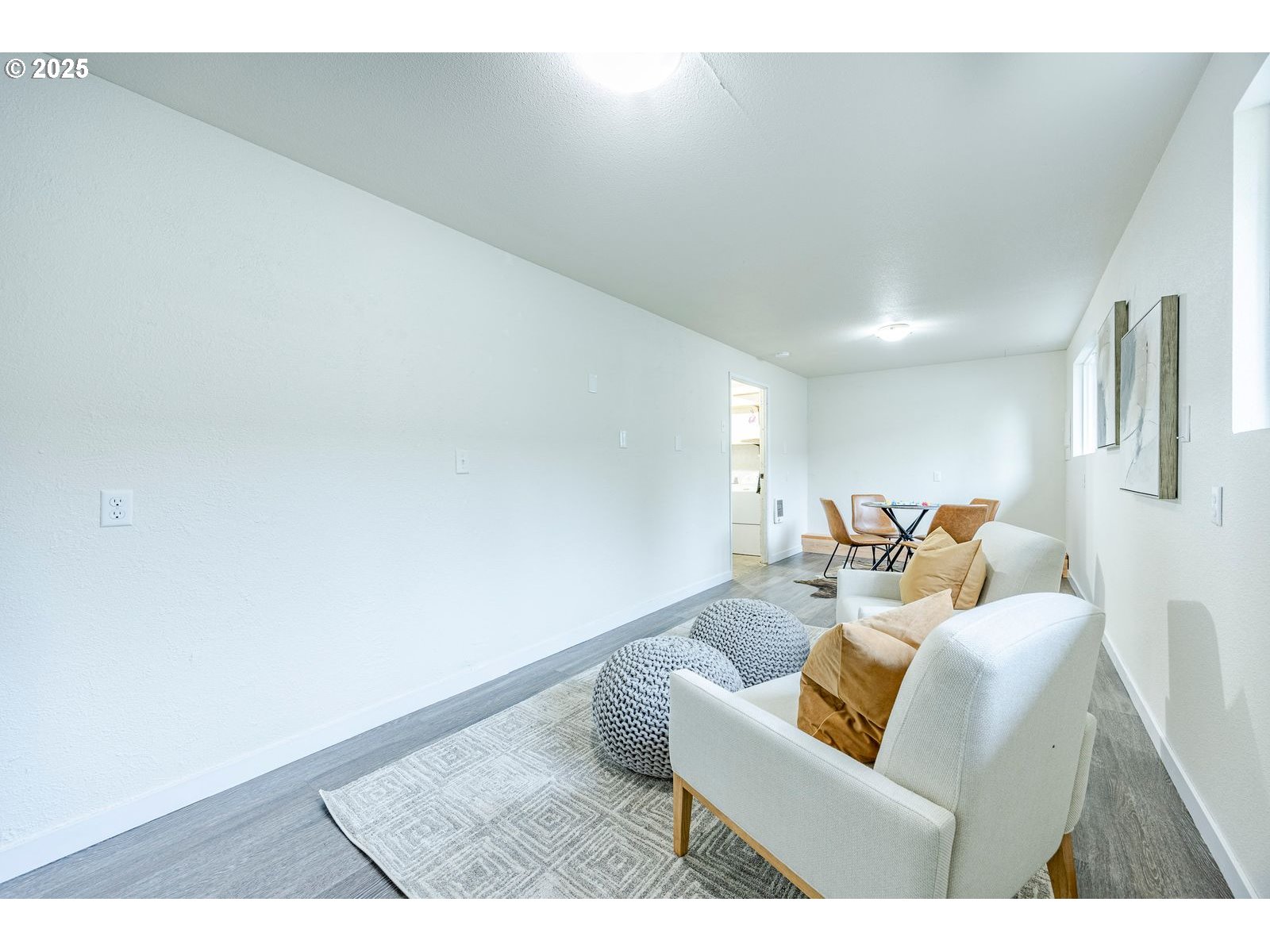 5982 G Street Springfield, OR 97478 - Photo 32 of 39 a living room with furniture and a rug