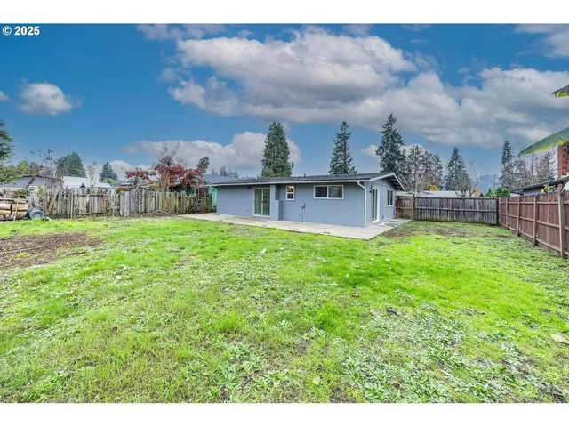 $393,500 | 5982 G Street, Springfield, OR 97478