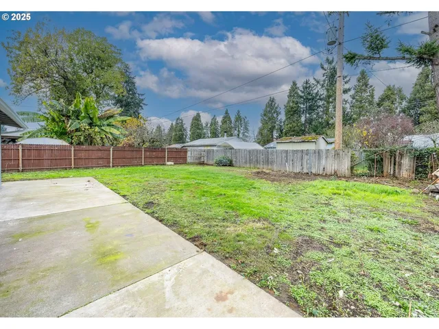 $393,500 | 5982 G Street, Springfield, OR 97478