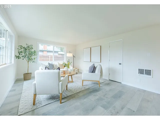 $393,500 | 5982 G Street, Springfield, OR 97478