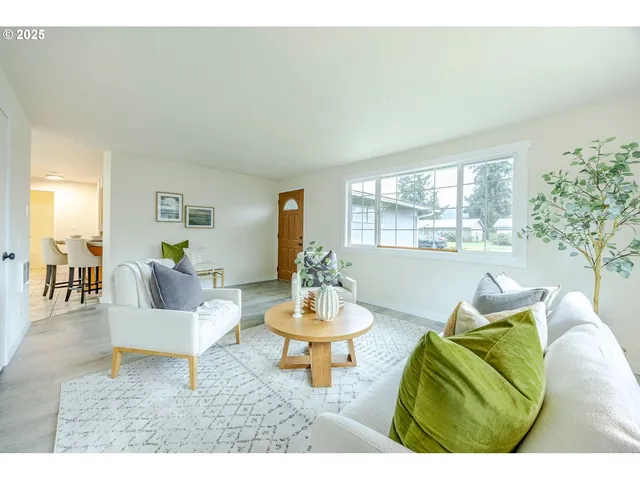 $393,500 | 5982 G Street, Springfield, OR 97478