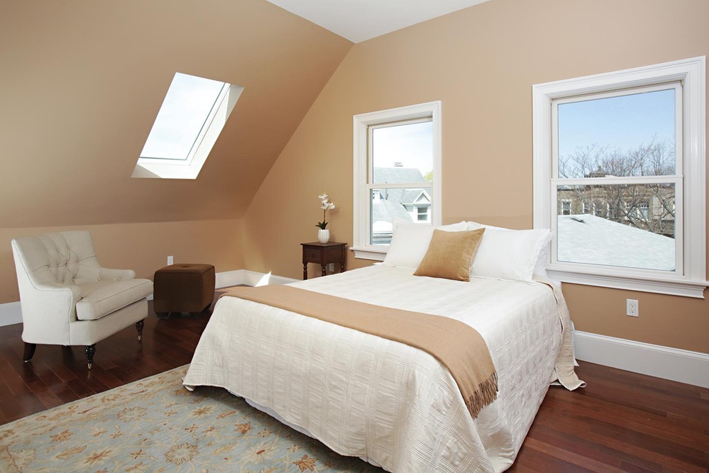 148 Fuller Street, Unit 2 Brookline, MA 02446 - Photo 5 of 9 Gallery Image 5