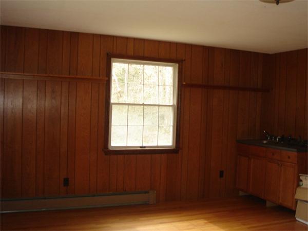 8 Hidden Ledge Road Manchester, MA 01944 - Photo 5 of 17 Gallery Image 5