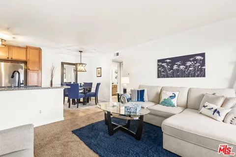 $349,900 | 1035 La Terraza Circle, Unit 103, Corona, CA 92879