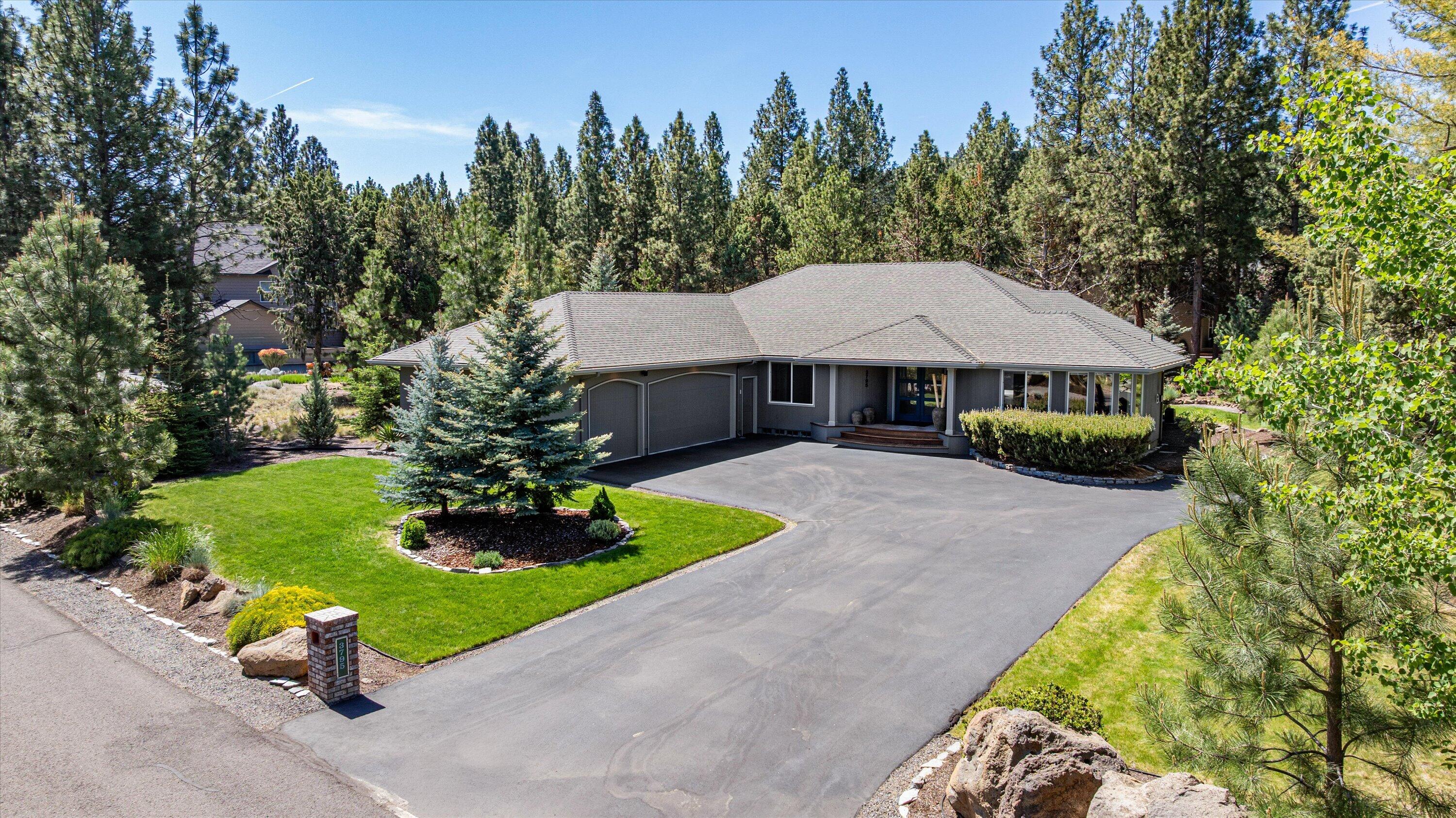 3795 Northwest Summerfield Road Bend, OR 97703 - Photo 1 of 50